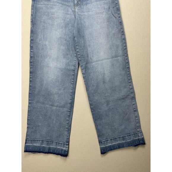 Women's High-Rise Wide Leg Jeans Universal Thread Light Wash 14R Raw Hem Grunge - Picture 5 of 16